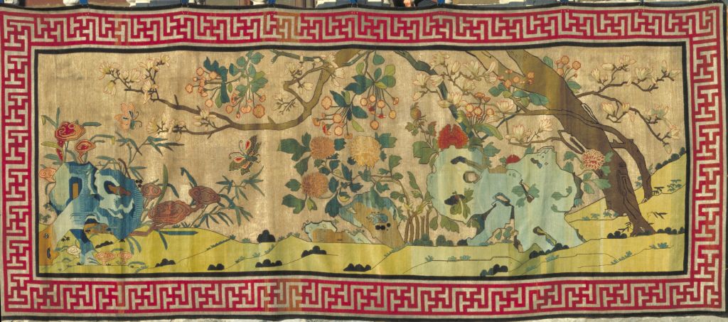 图片[1]-Gold and silver thread ground “Yutang Fugui” tufted tapestry-China Archive